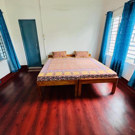 Levi Home Guest House & Retreat Centre Siliguri Buitenkant foto