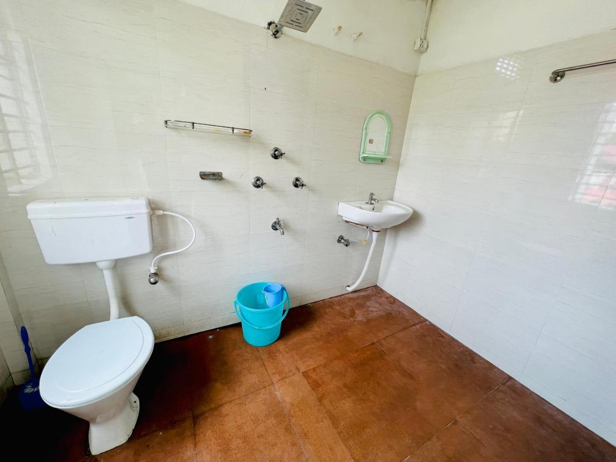 Levi Home Guest House & Retreat Centre Siliguri Buitenkant foto