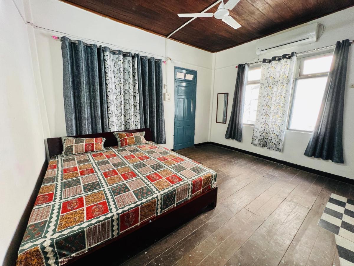 Levi Home Guest House & Retreat Centre Siliguri Buitenkant foto