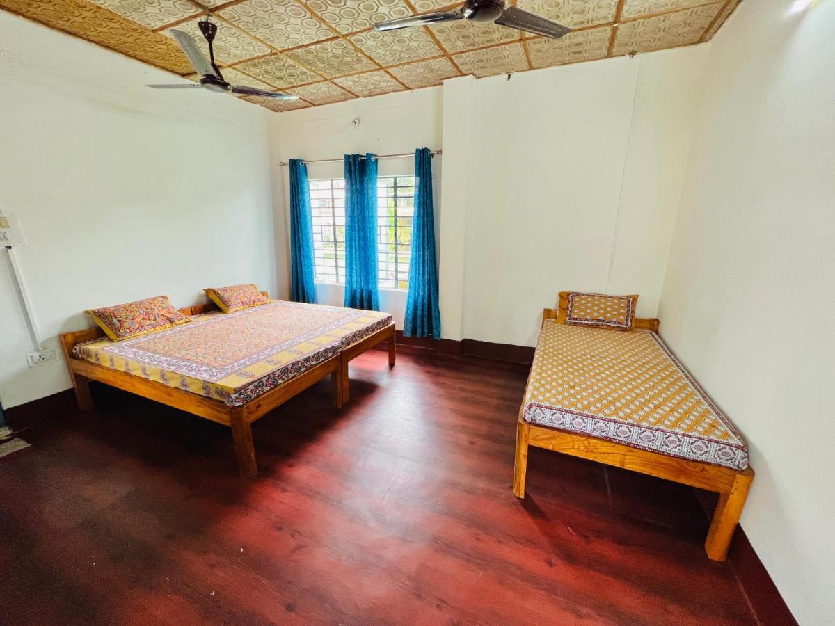 Levi Home Guest House & Retreat Centre Siliguri Buitenkant foto